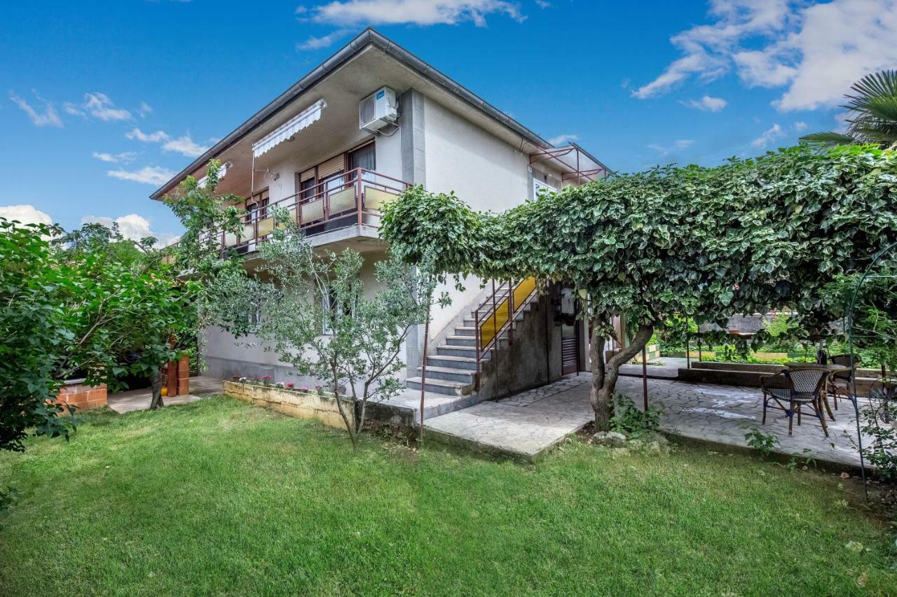 Apartman Lucia Риека Экстерьер фото